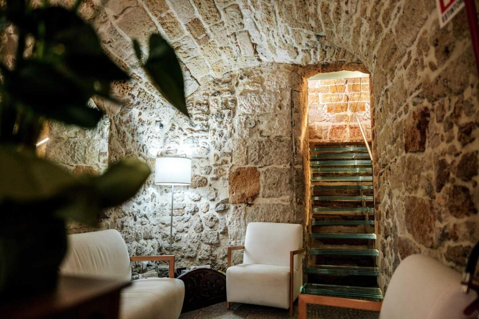 Hotel Ambrosia-Timeless Hosting à Palerme Extérieur photo