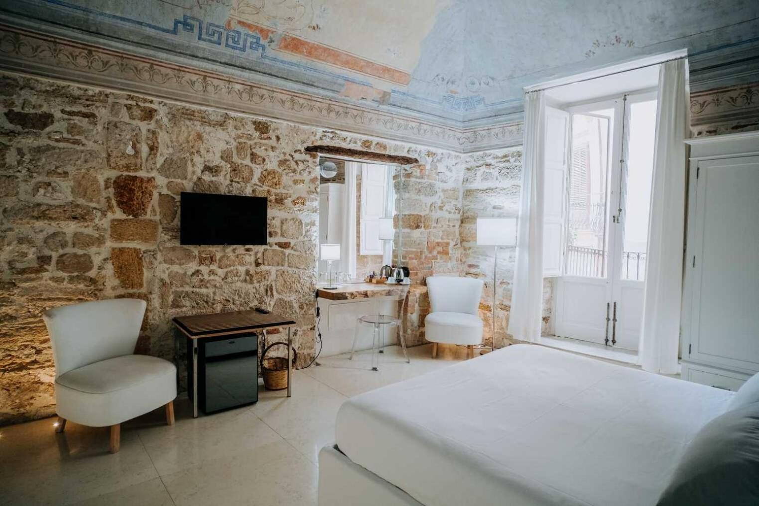 Hotel Ambrosia-Timeless Hosting à Palerme Extérieur photo